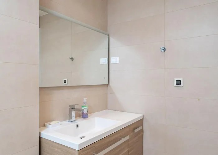 Marcus Mai - Two Bedroom With Balcony Dubrovnik