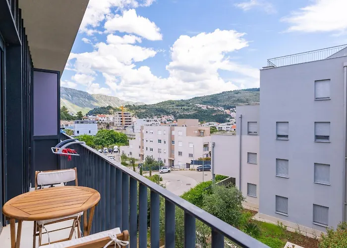 Marcus Mai - Two Bedroom With Balcony Lägenhet Dubrovnik