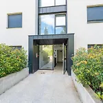 Marcus Mai - Two Bedroom With Balcony