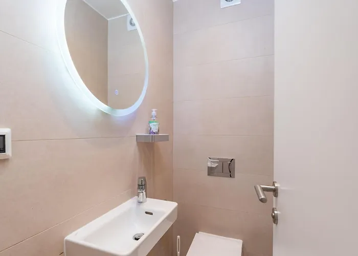 Marcus Mai - Two Bedroom With Balcony * Dubrovnik